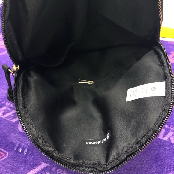 Lululemon All Night Festival Bag Micro 5L | Black Crossbody (BNWT) - Picture 6 of 6